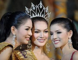 泰國(guó)特色文化：人妖皇后