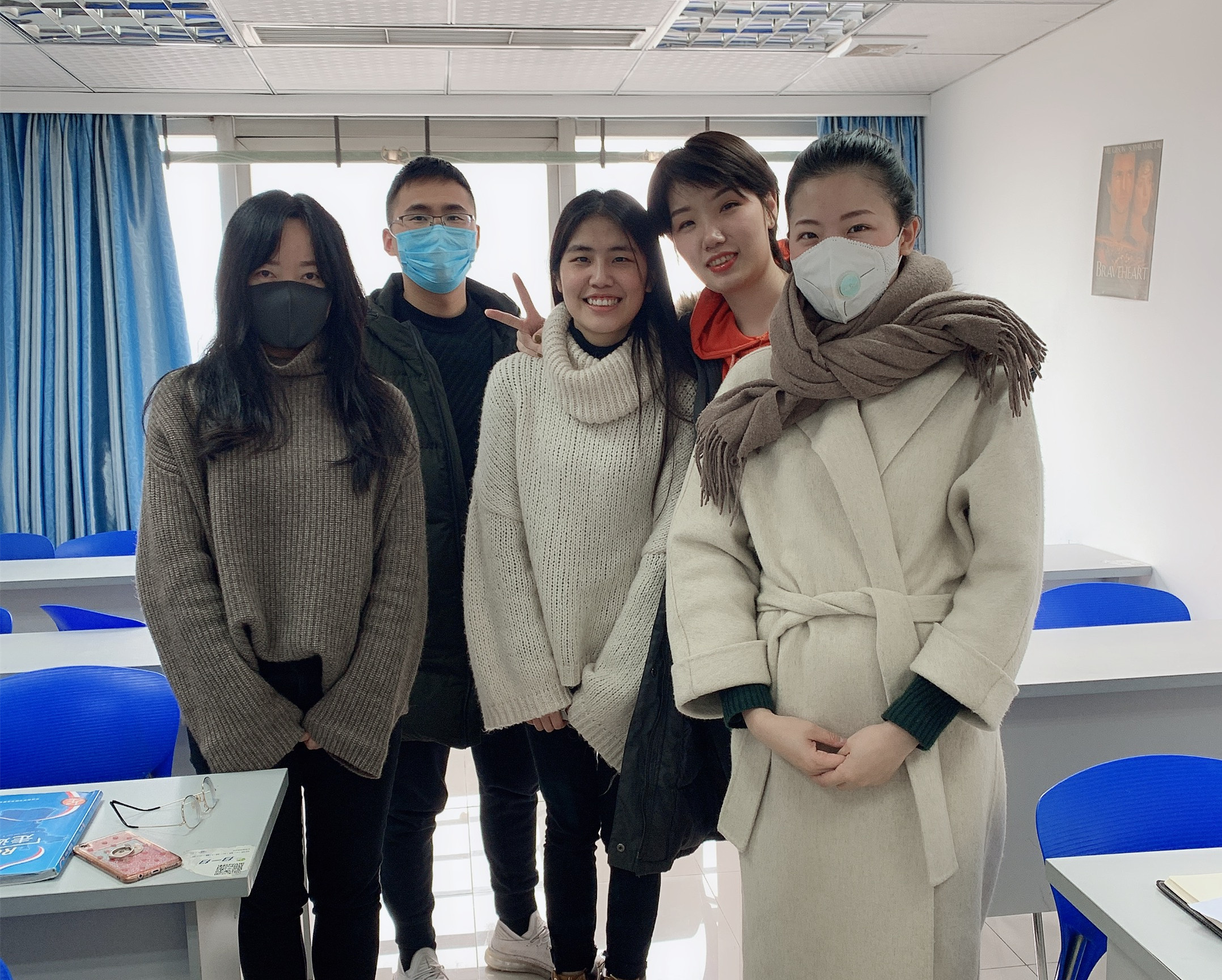 法語出國班（張夢瑤、曾琳老師）全班流感帶病上課