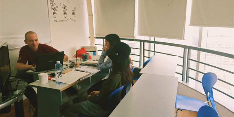 意大利語高級班（中教胡珍珍老師、外教Mateo）